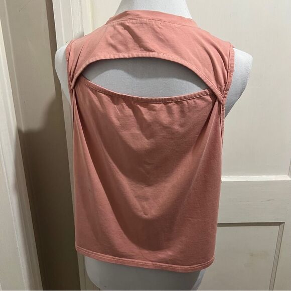 Laslulu Pink Crew Neck Top - Picture 3 of 9